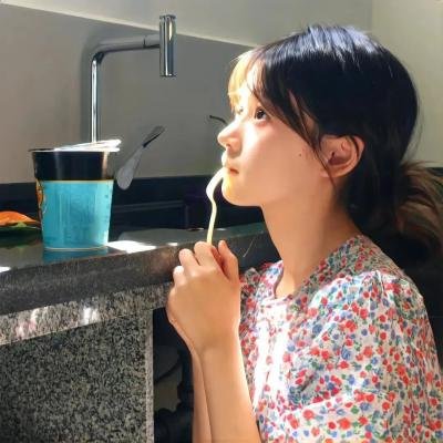 落花时节又逢君